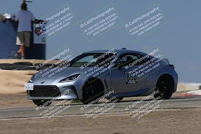 media/Oct-04-2025-OnGrid (Sat) [[44bd565ffa]]/Green Group/Grapevine/